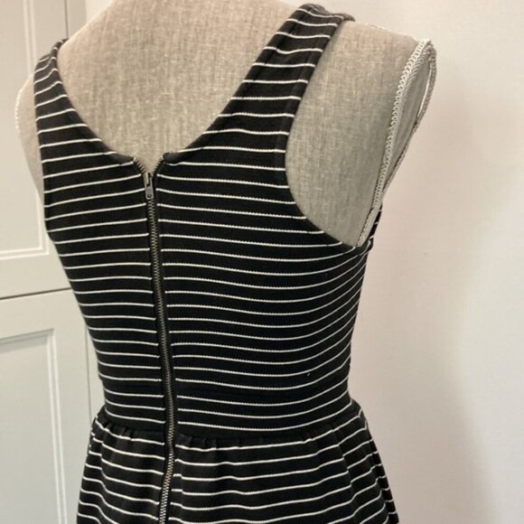 Madewell Pierside Black Stripe Dress - Picture 7 of 13